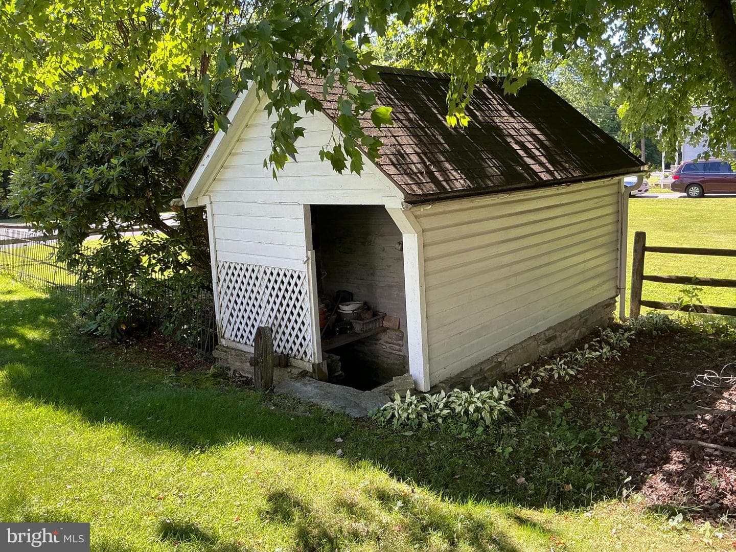 153 S Main Street photo 9