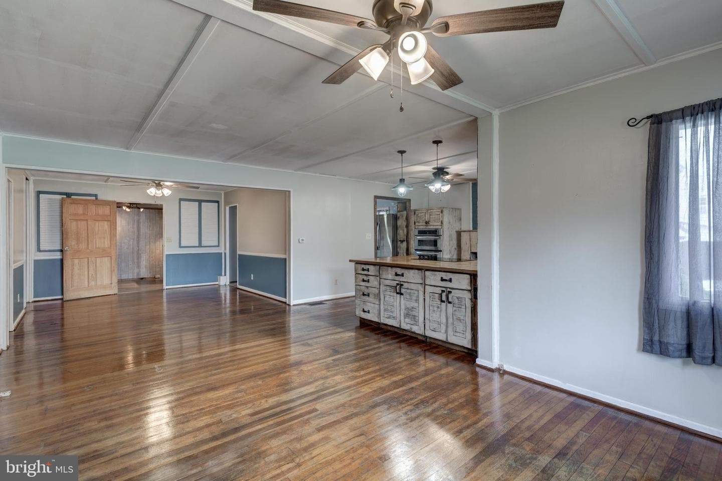 231 E High Street photo 5