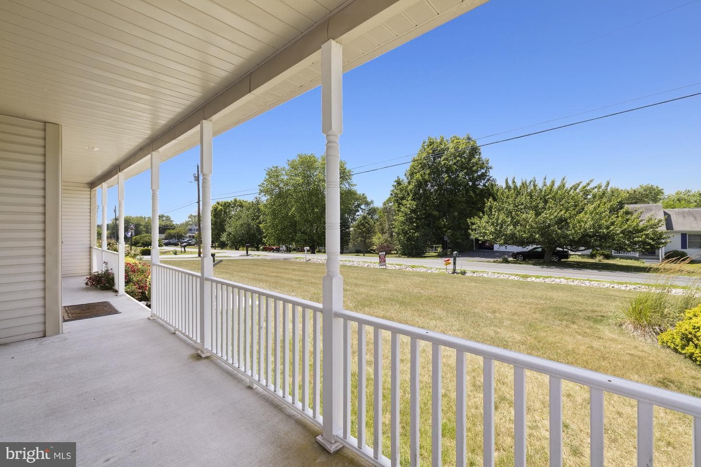 690 Grant Drive photo 11