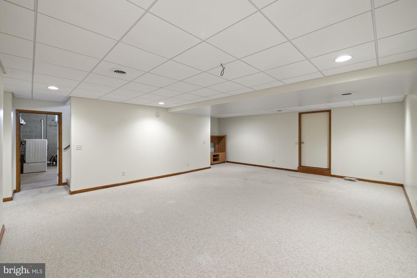 690 Grant Drive photo 43