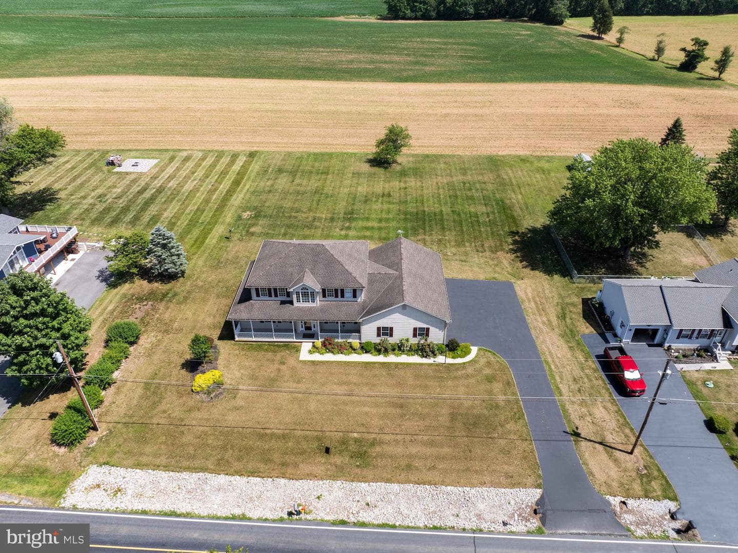 690 Grant Drive photo 49