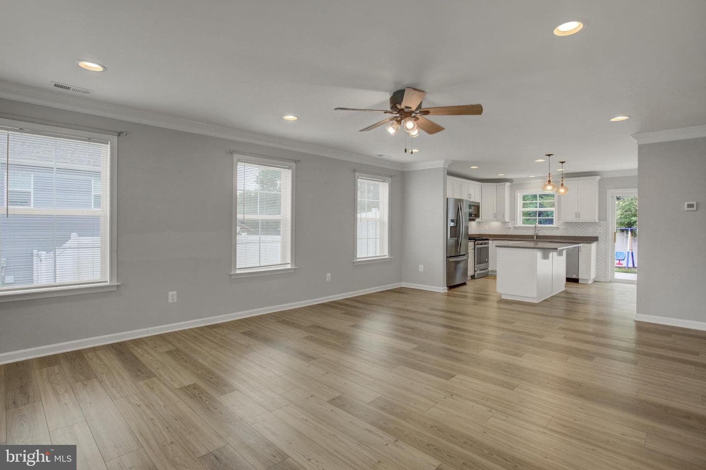 34 Chesterfield Road photo 6