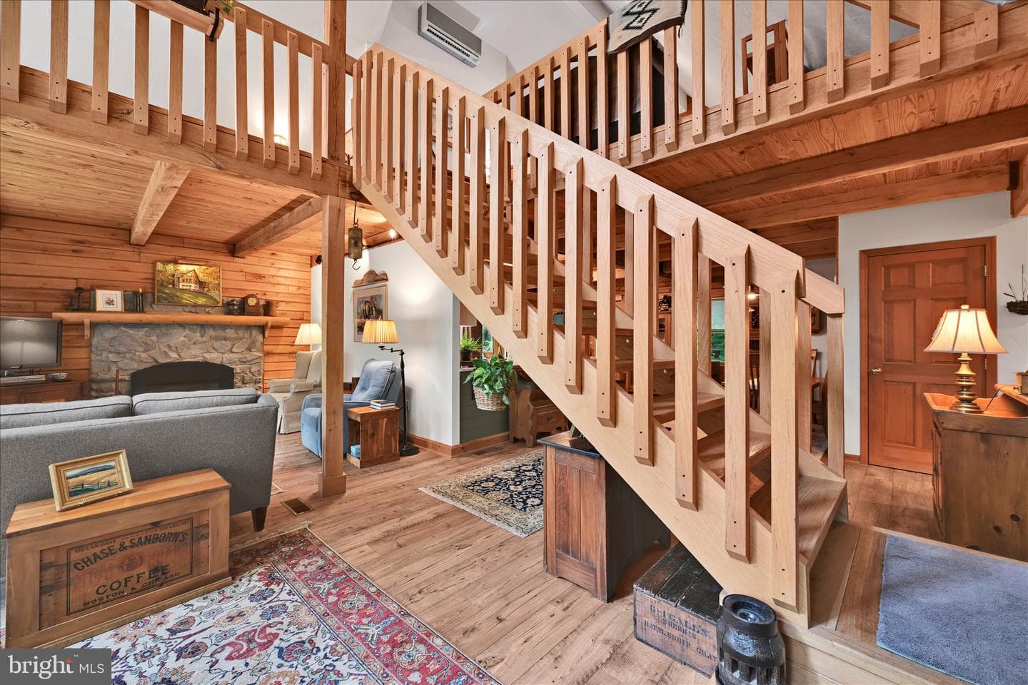 15 Ed Avenue photo 32