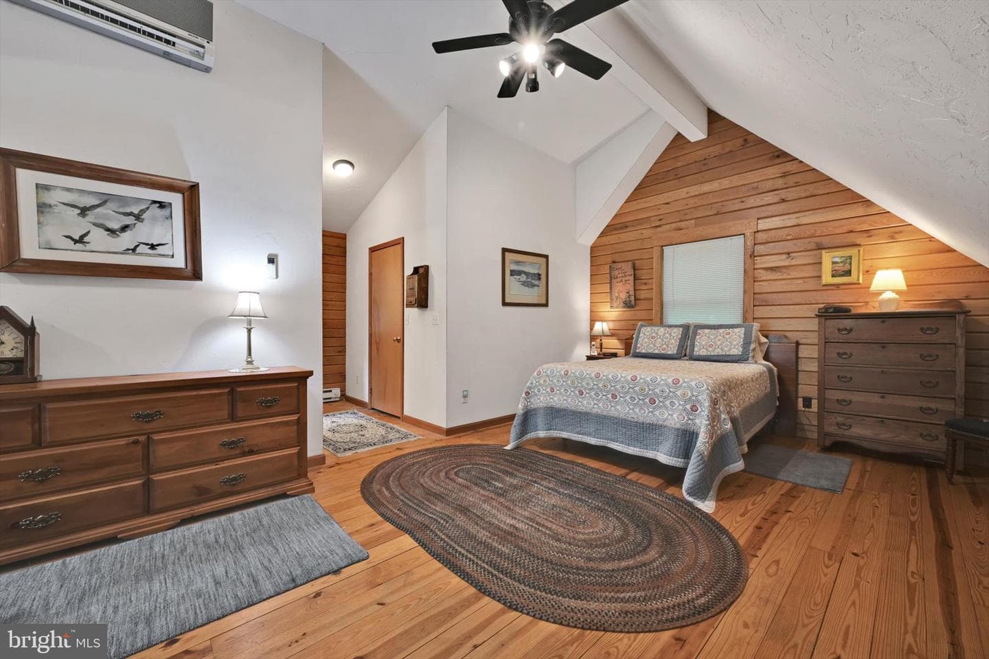 15 Ed Avenue photo 34