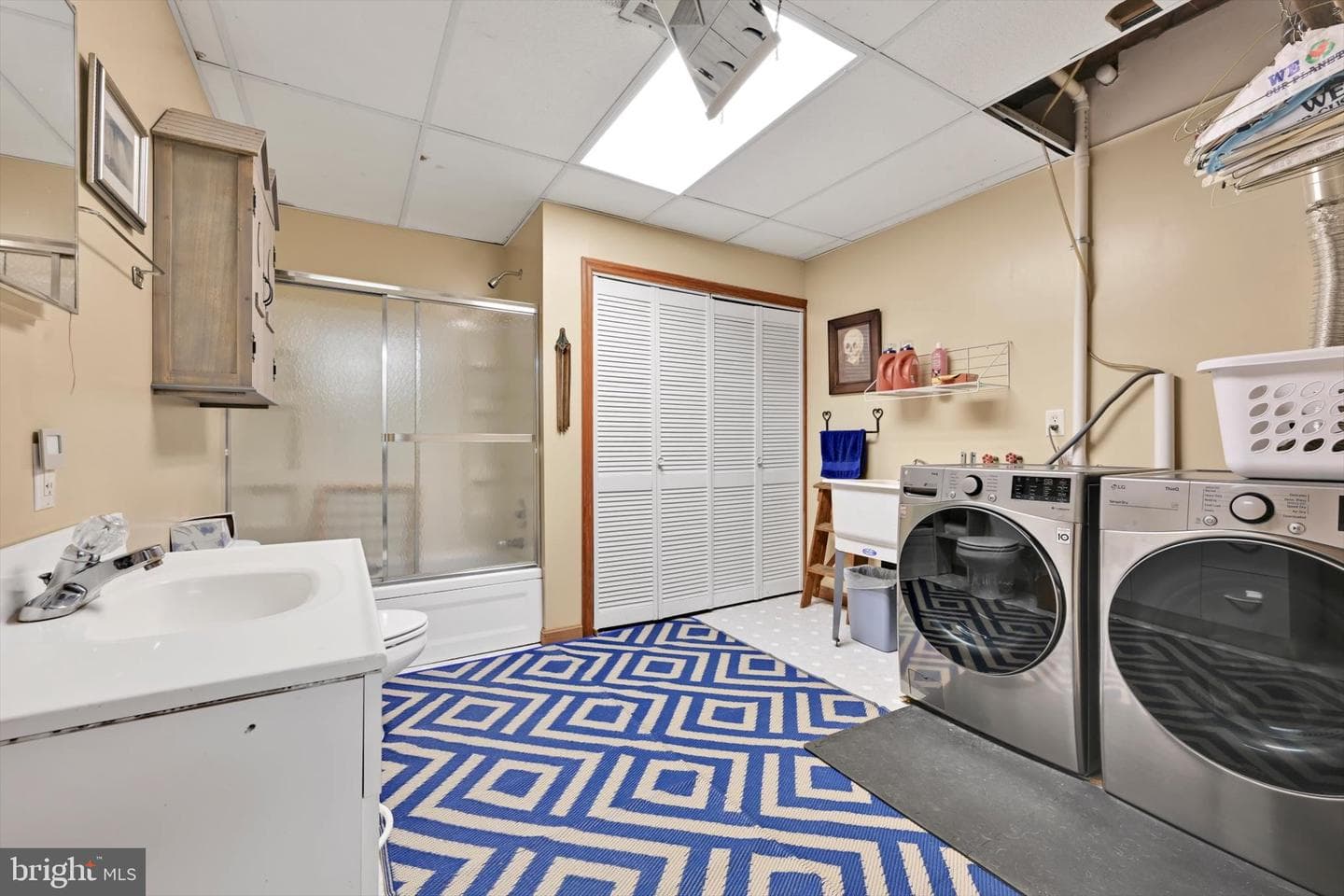15 Ed Avenue photo 49