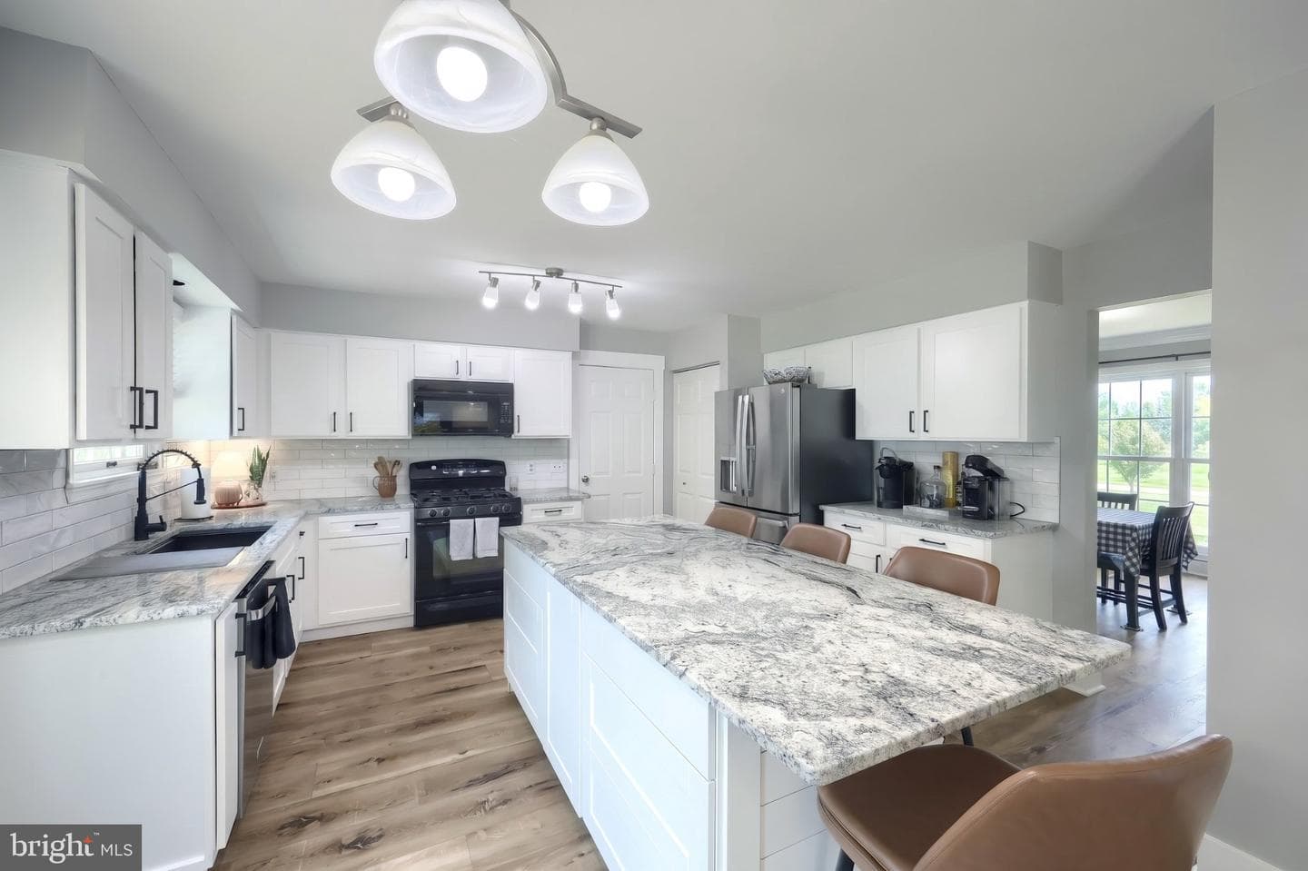2 Wheaton Drive photo 11