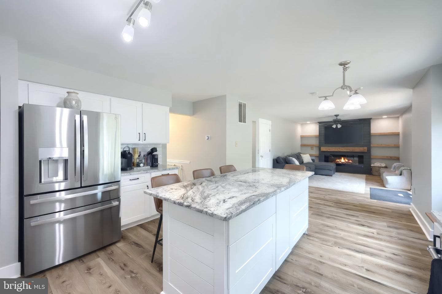 2 Wheaton Drive photo 13