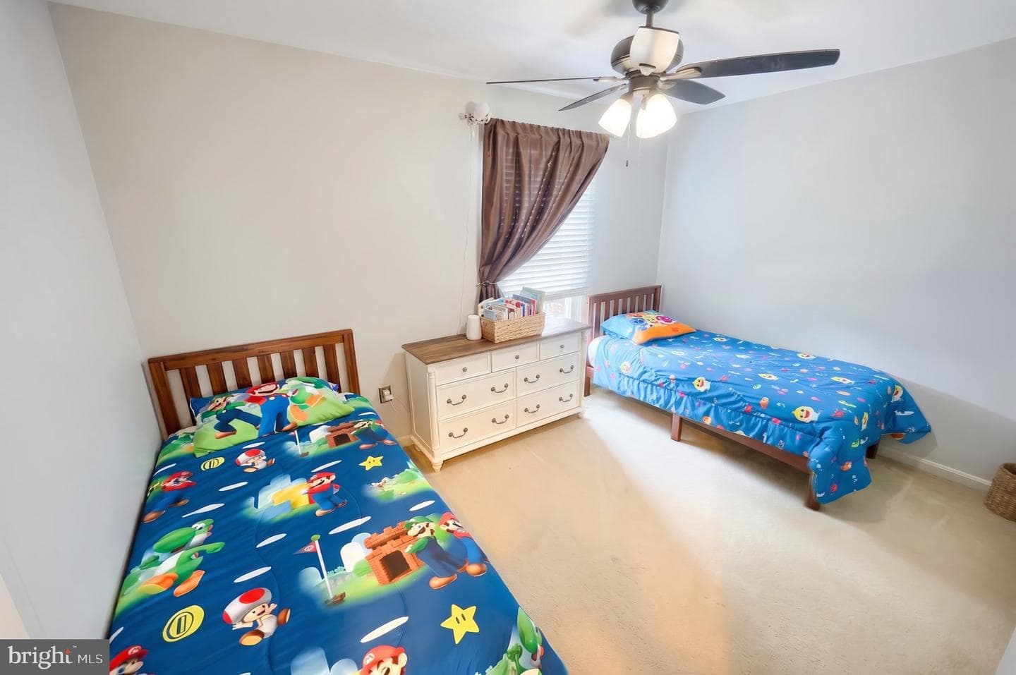 2 Wheaton Drive photo 17