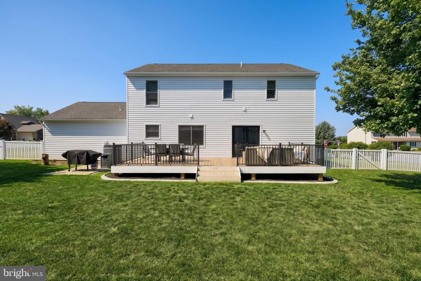 2 Wheaton Drive photo 27