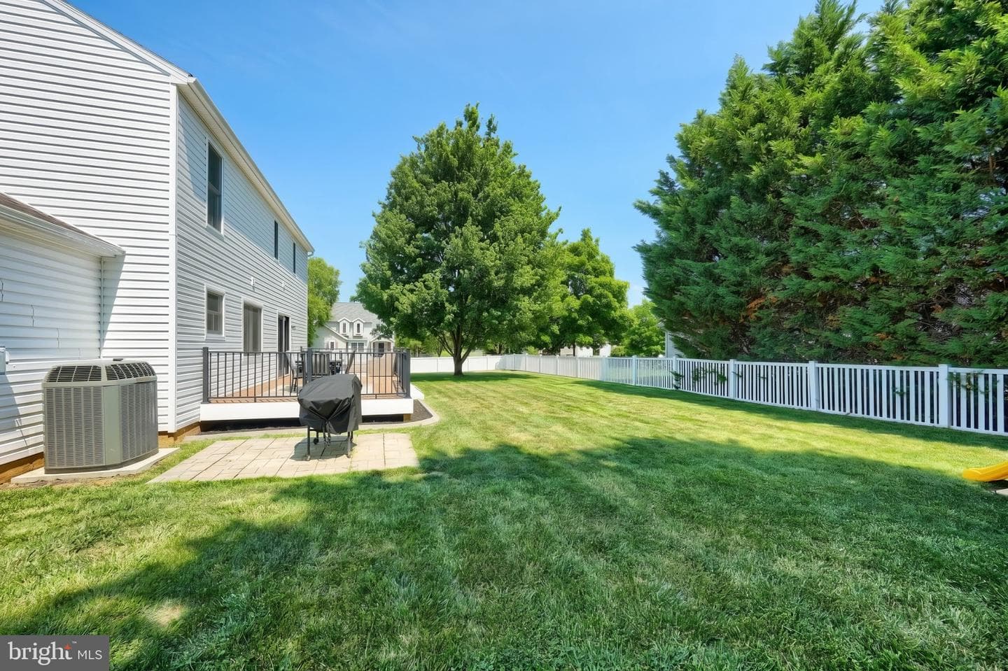 2 Wheaton Drive photo 30