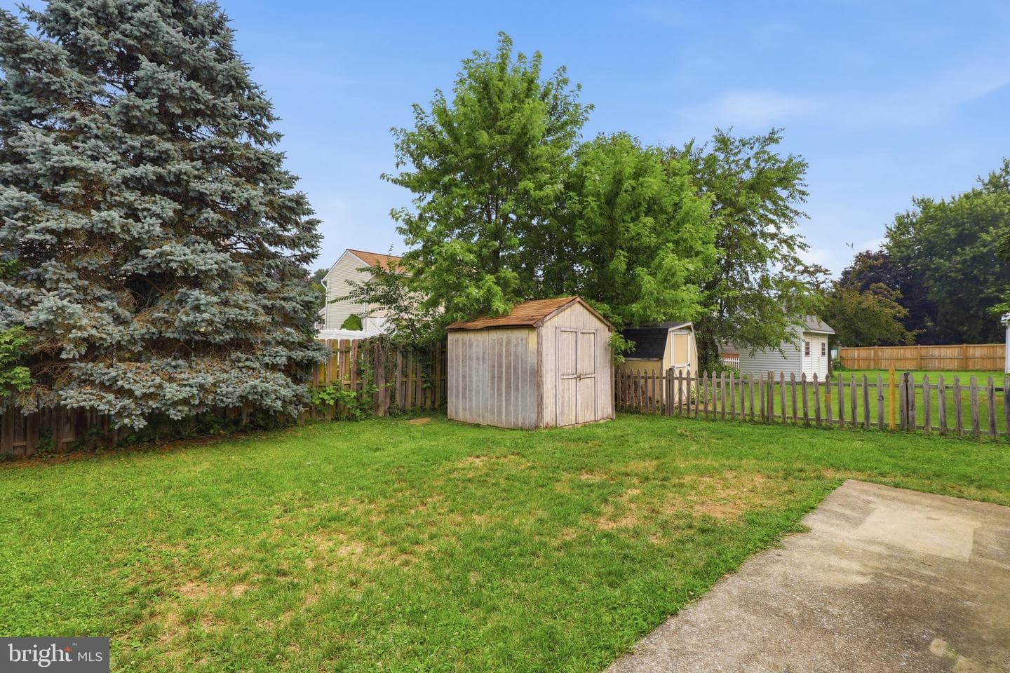 16 E Lakeview Drive photo 36
