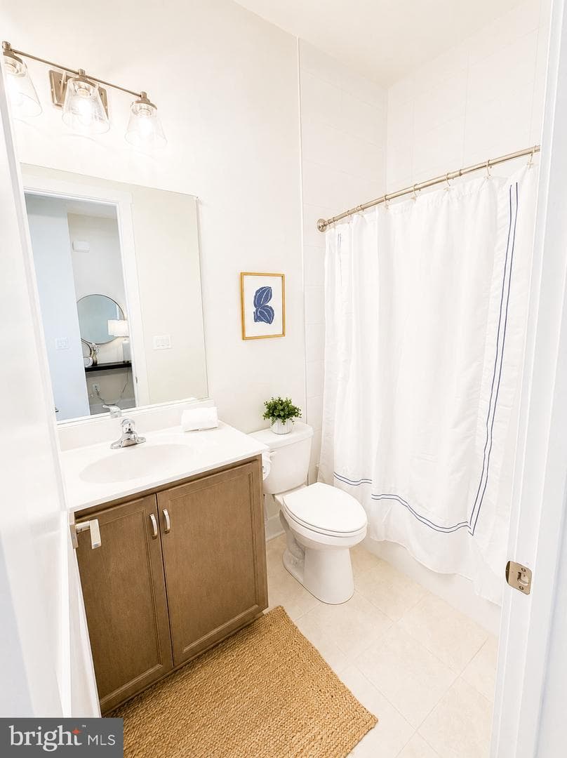 8 North Bailey Court #14 photo 9