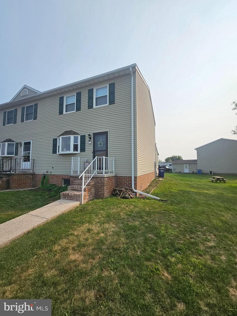 31 Pioneer Lane photo 1