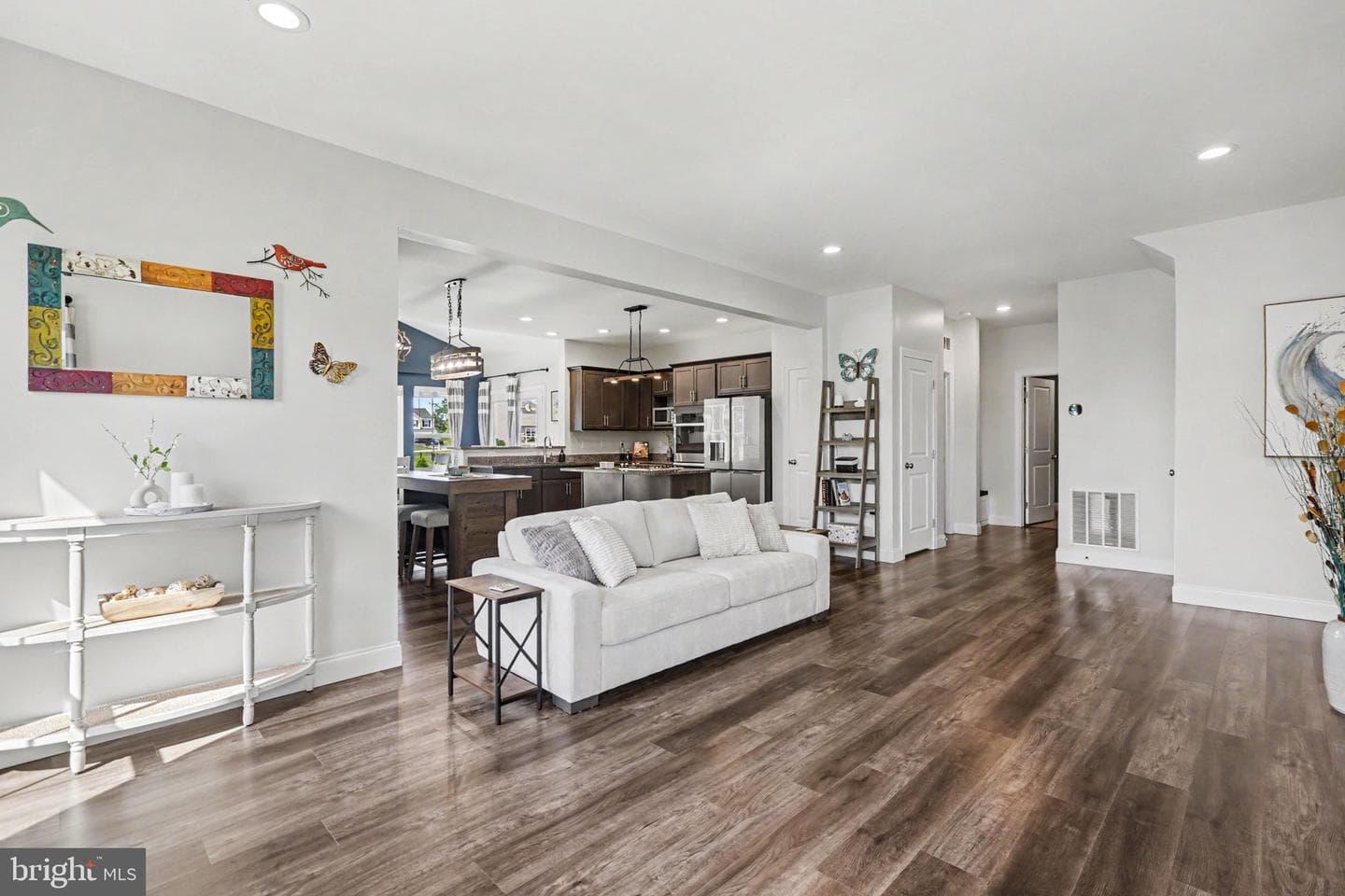 276 Jessica Drive photo 10