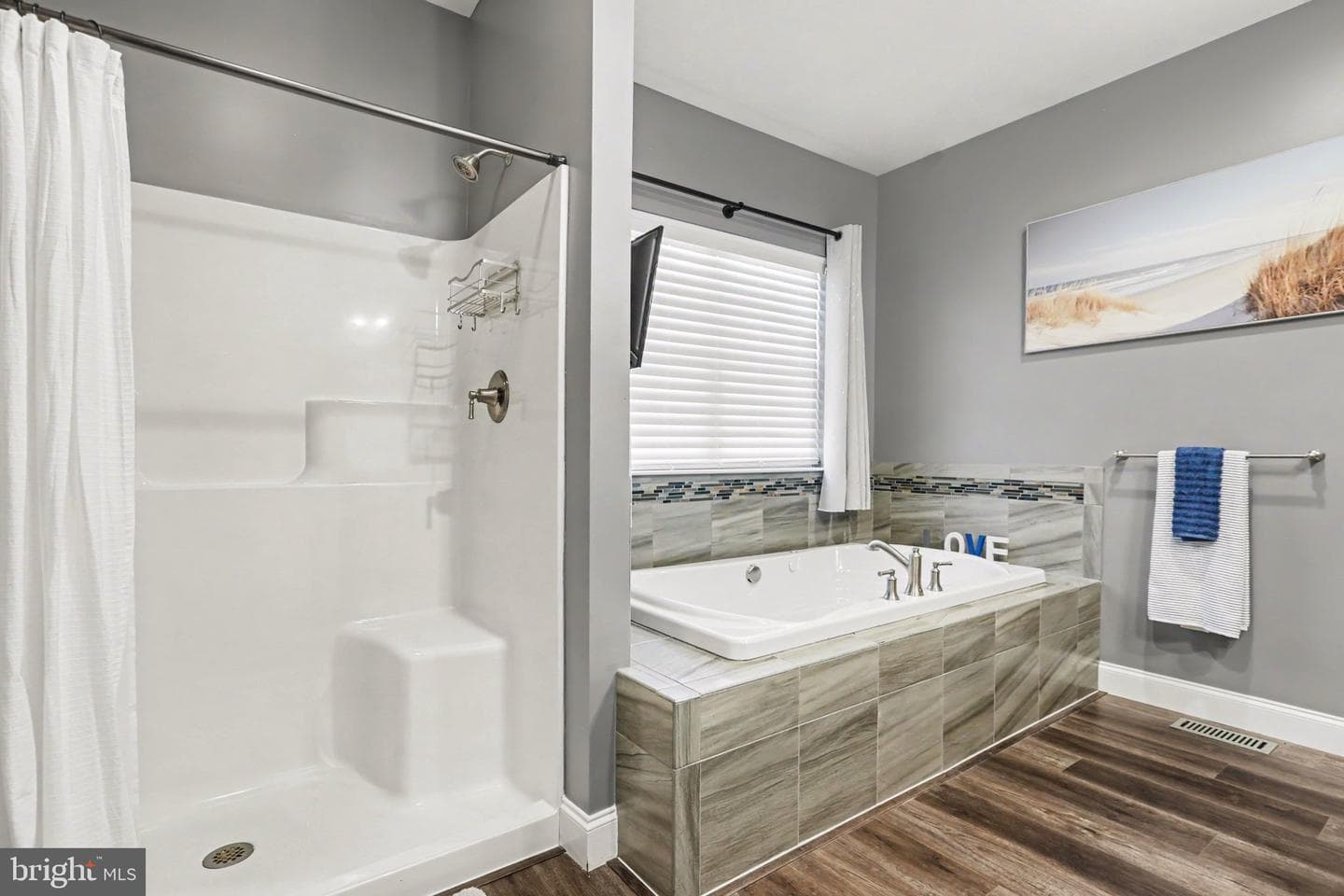 276 Jessica Drive photo 26