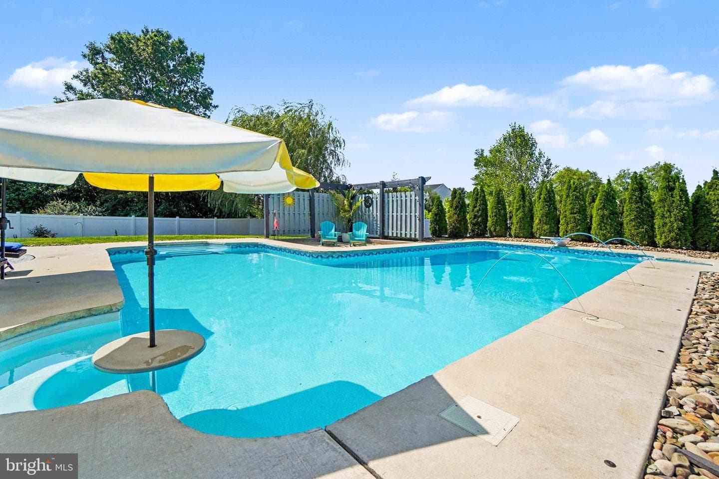 276 Jessica Drive photo 43