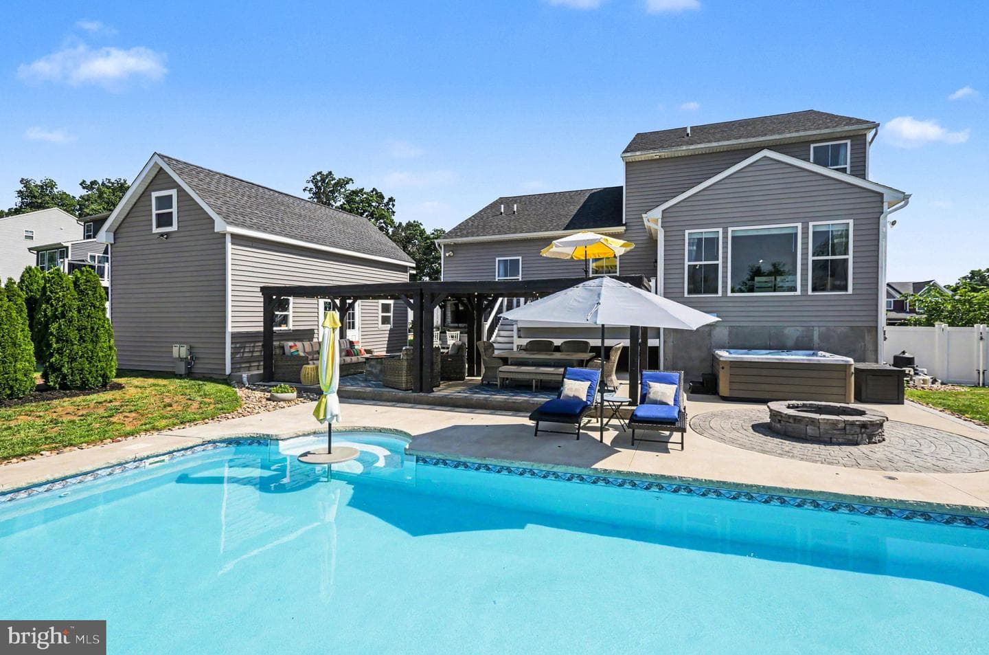 276 Jessica Drive photo 47