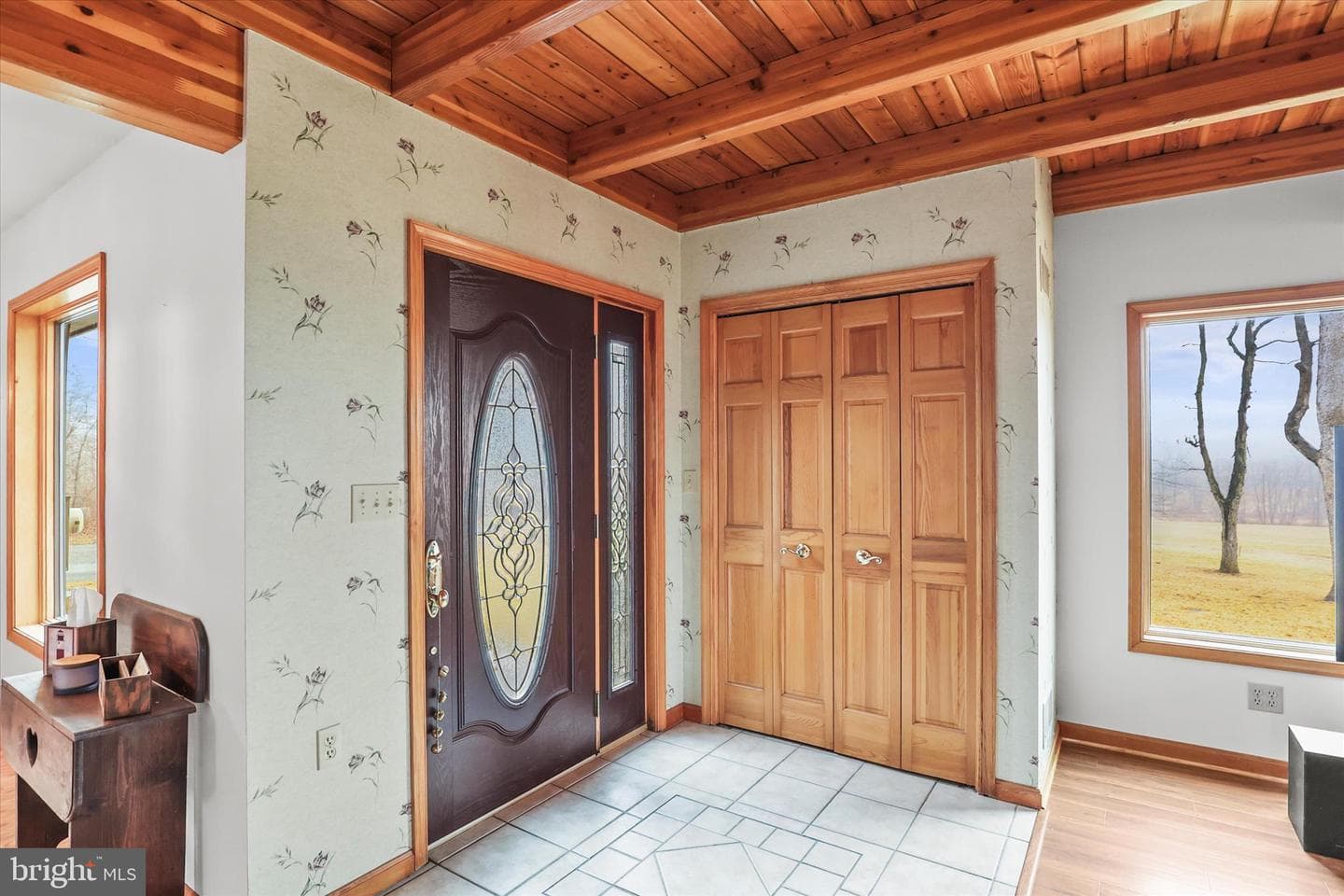 5285 Oxford Road photo 6