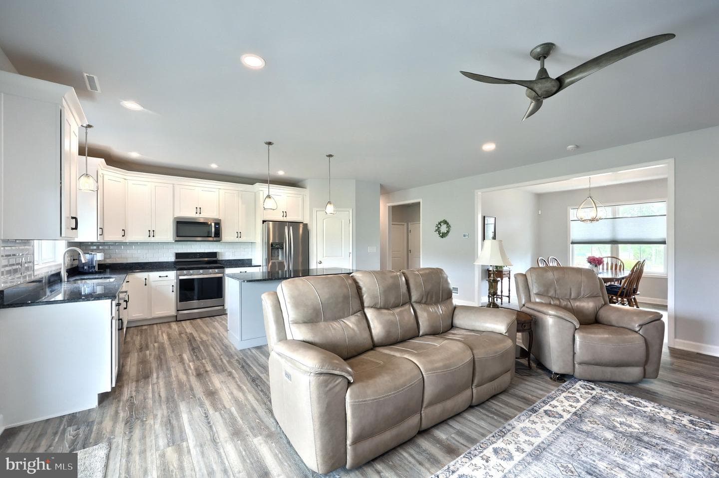 15 Onyx Road photo 18