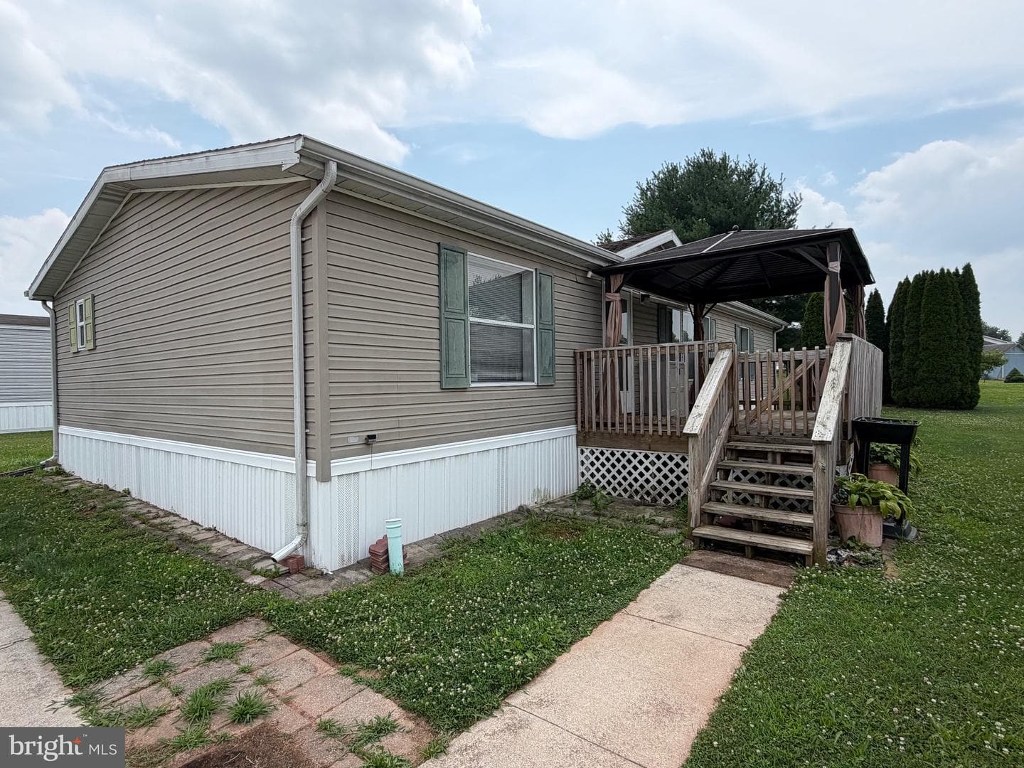 29 Hampshire Drive photo 1