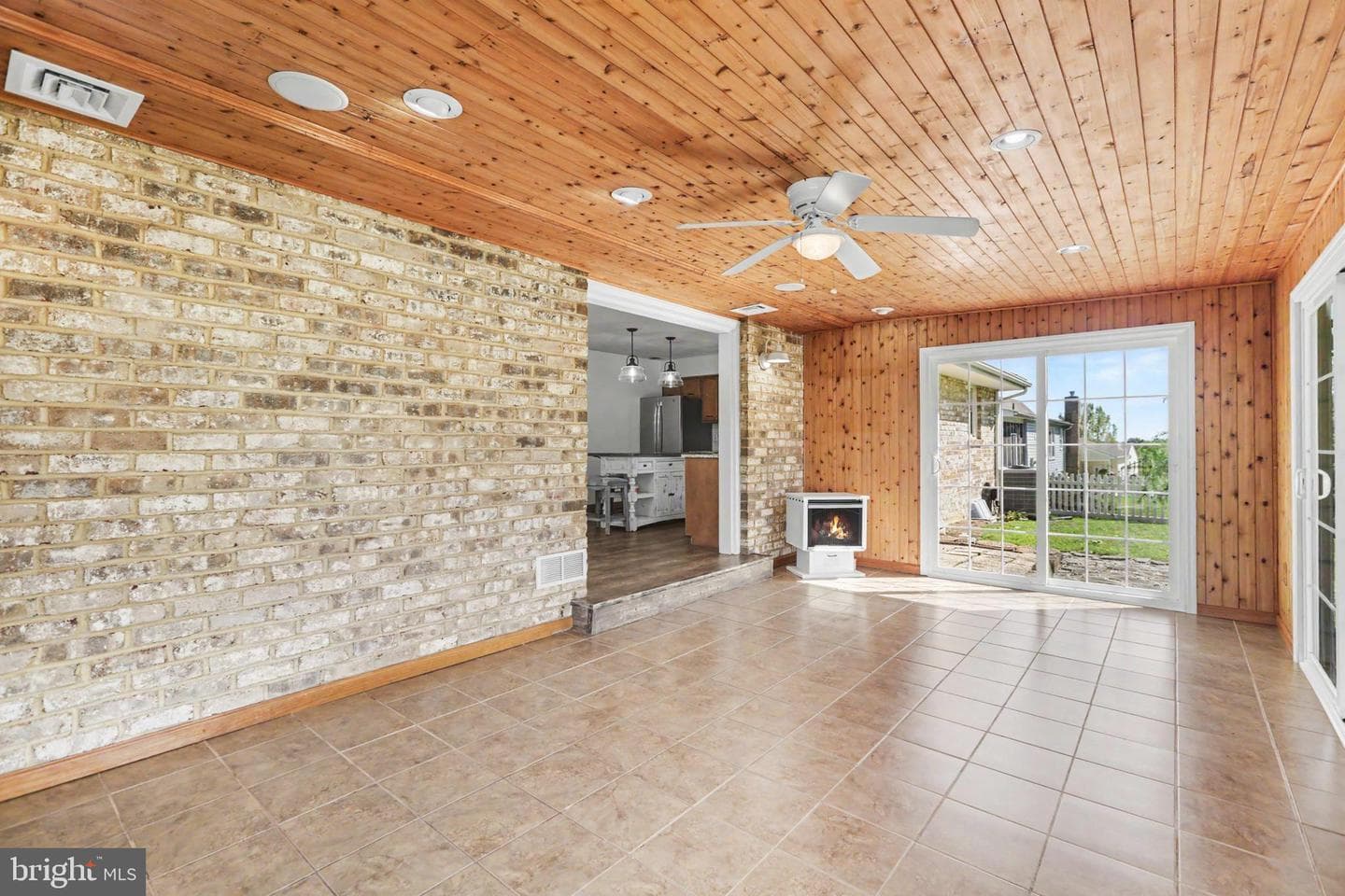 13 Ewell Drive photo 14