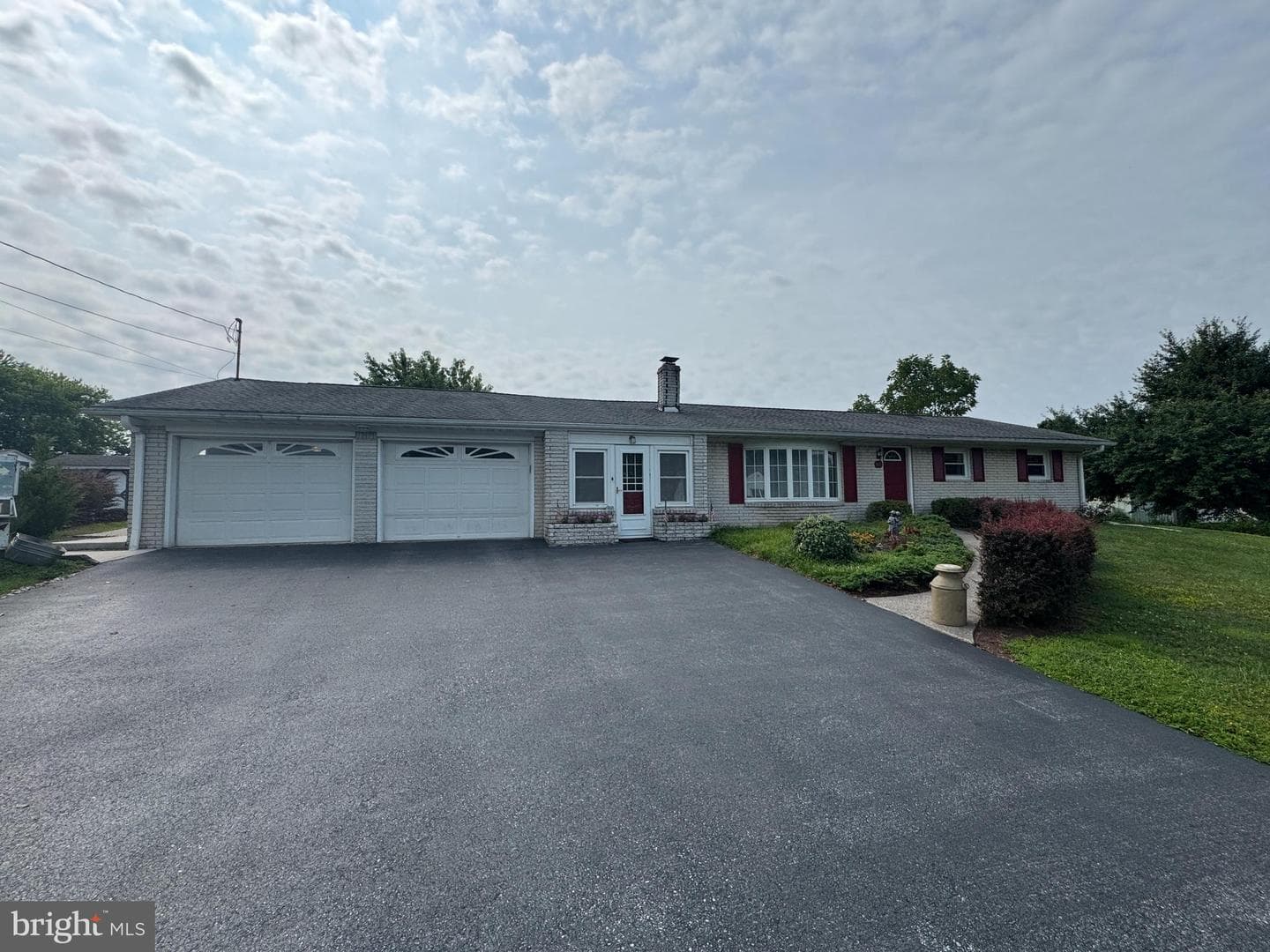 950 Frederick Pike photo 1