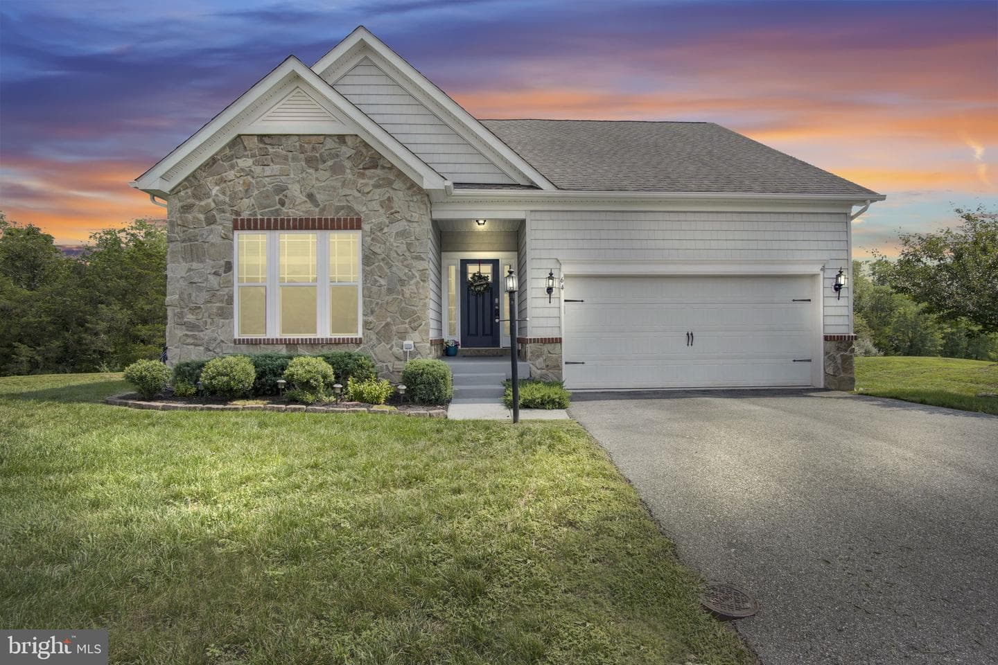 64 Cooper Lane photo 1