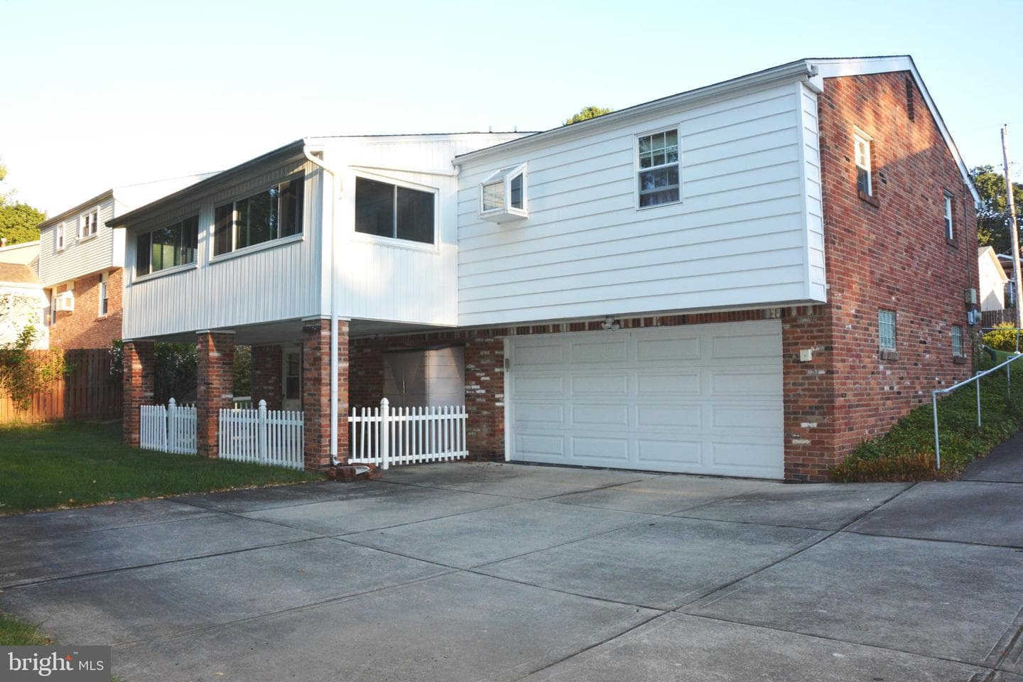 159 Seminole Avenue photo 4