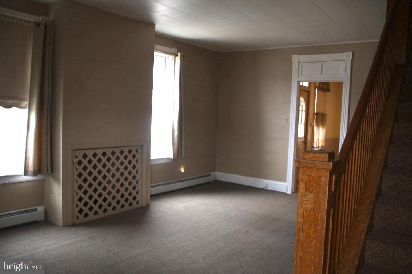 905 Mifflin St photo 8