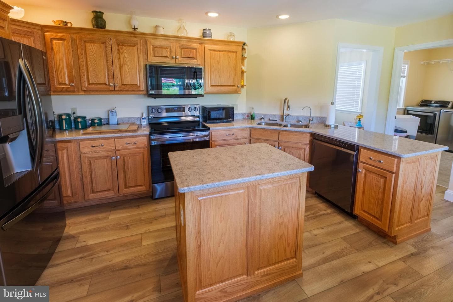 5217 Diehl Way photo 21