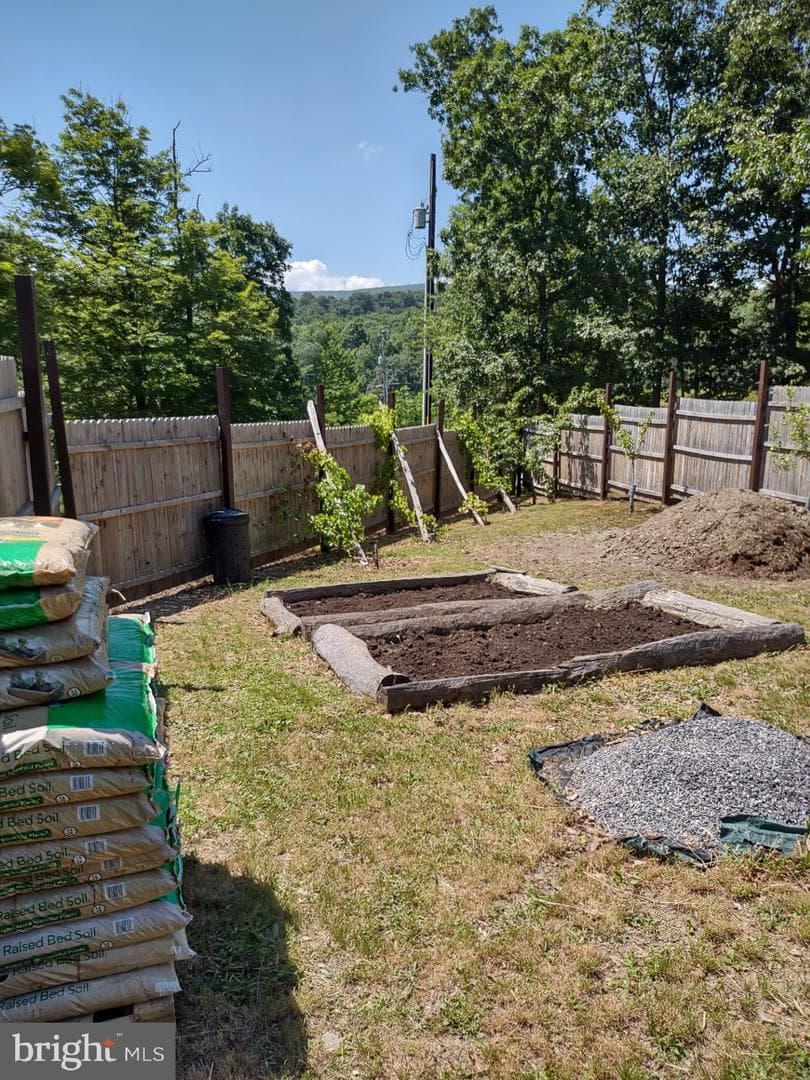 318 Walter Hollow Road photo 31