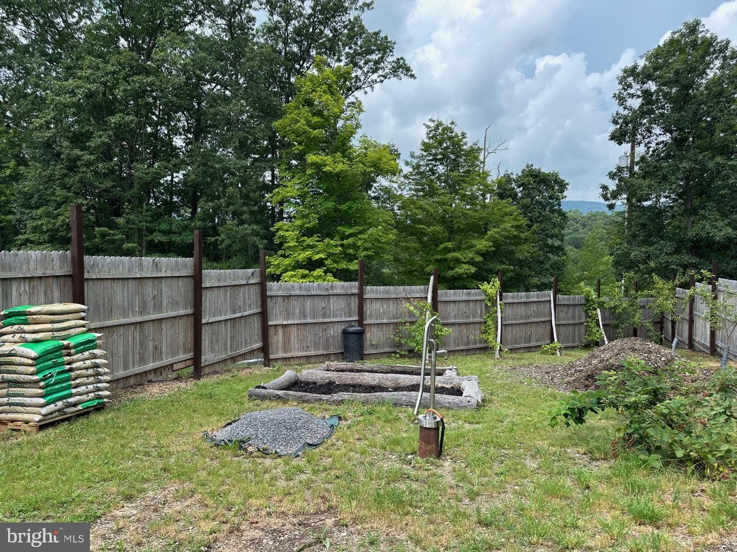 318 Walter Hollow Road photo 44