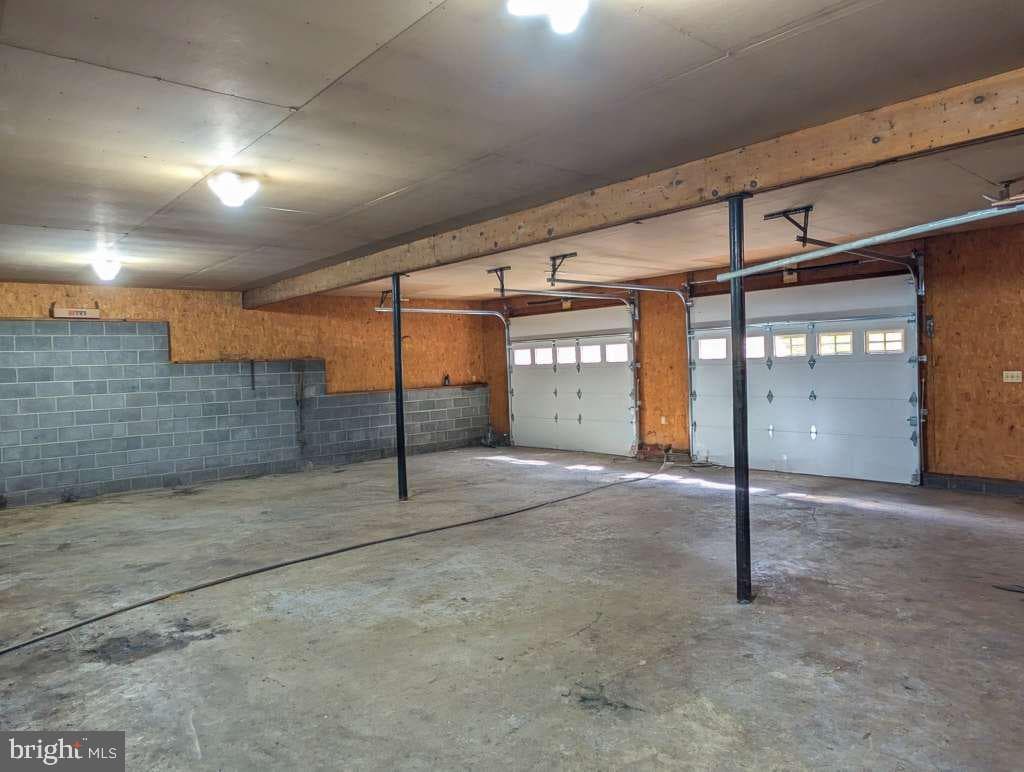 2203 Hinson Road photo 60