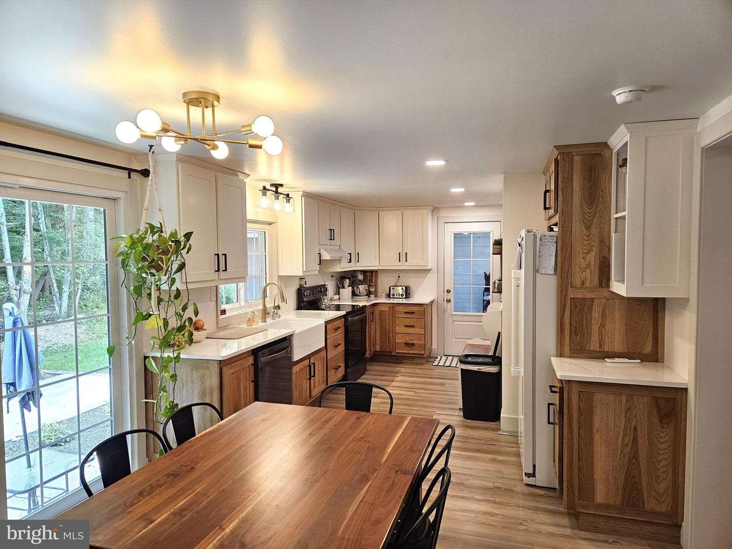 2594 Madley Hollow Road photo 10