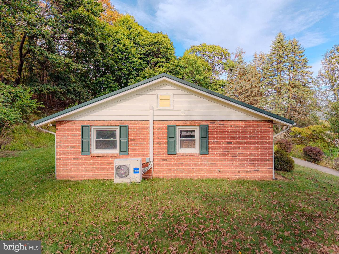 680 Barclay Drive photo 34