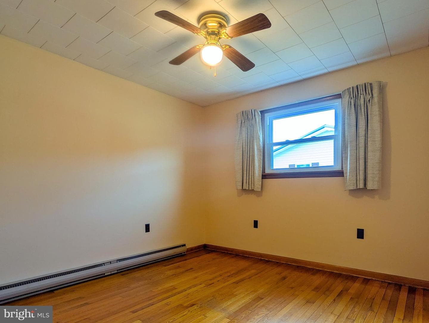 237 Water Street photo 22