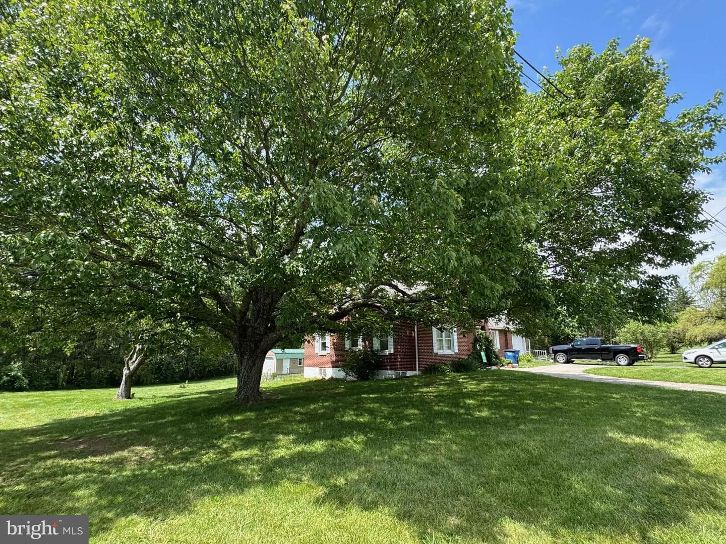 2165 Bedford Valley Road photo 9