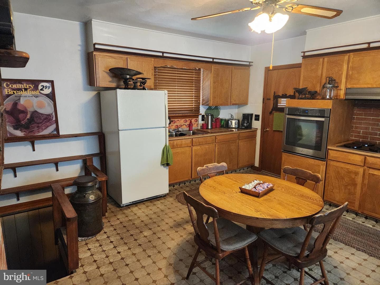 5822 Business 220 photo 7