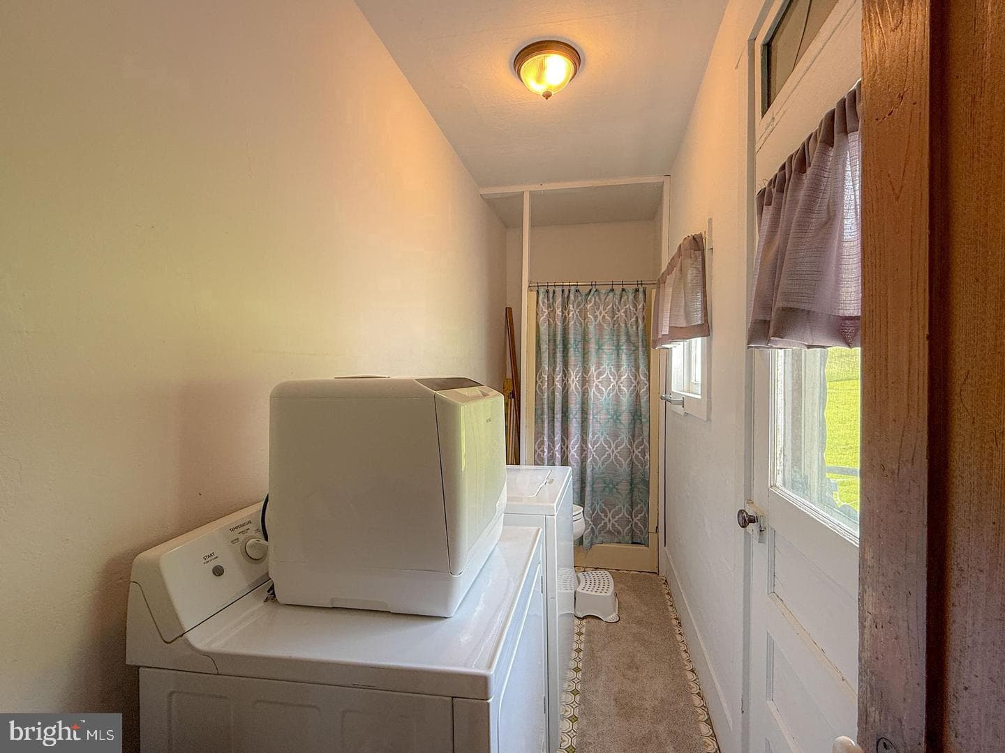 930 Osman Road photo 14