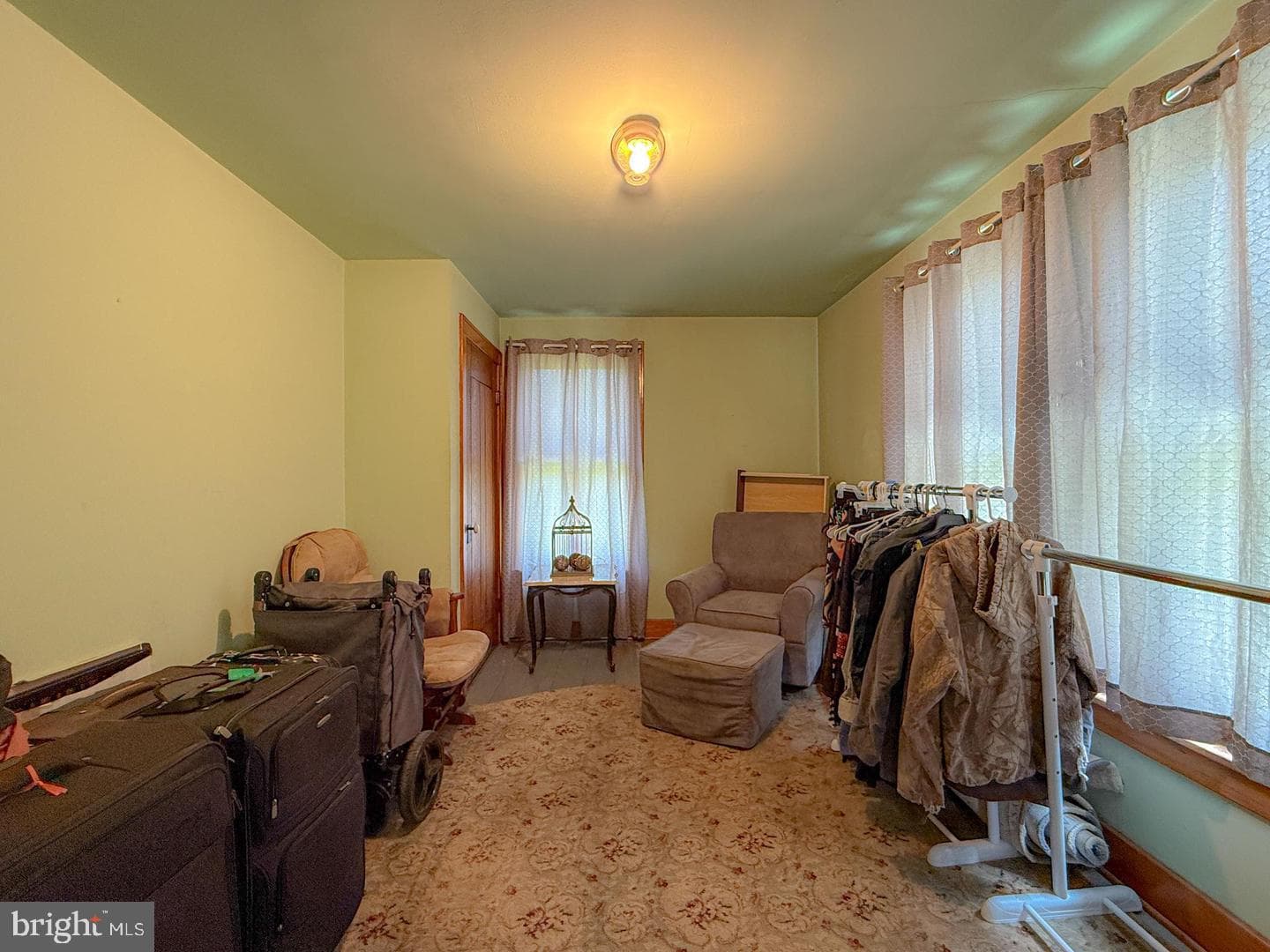 930 Osman Road photo 17