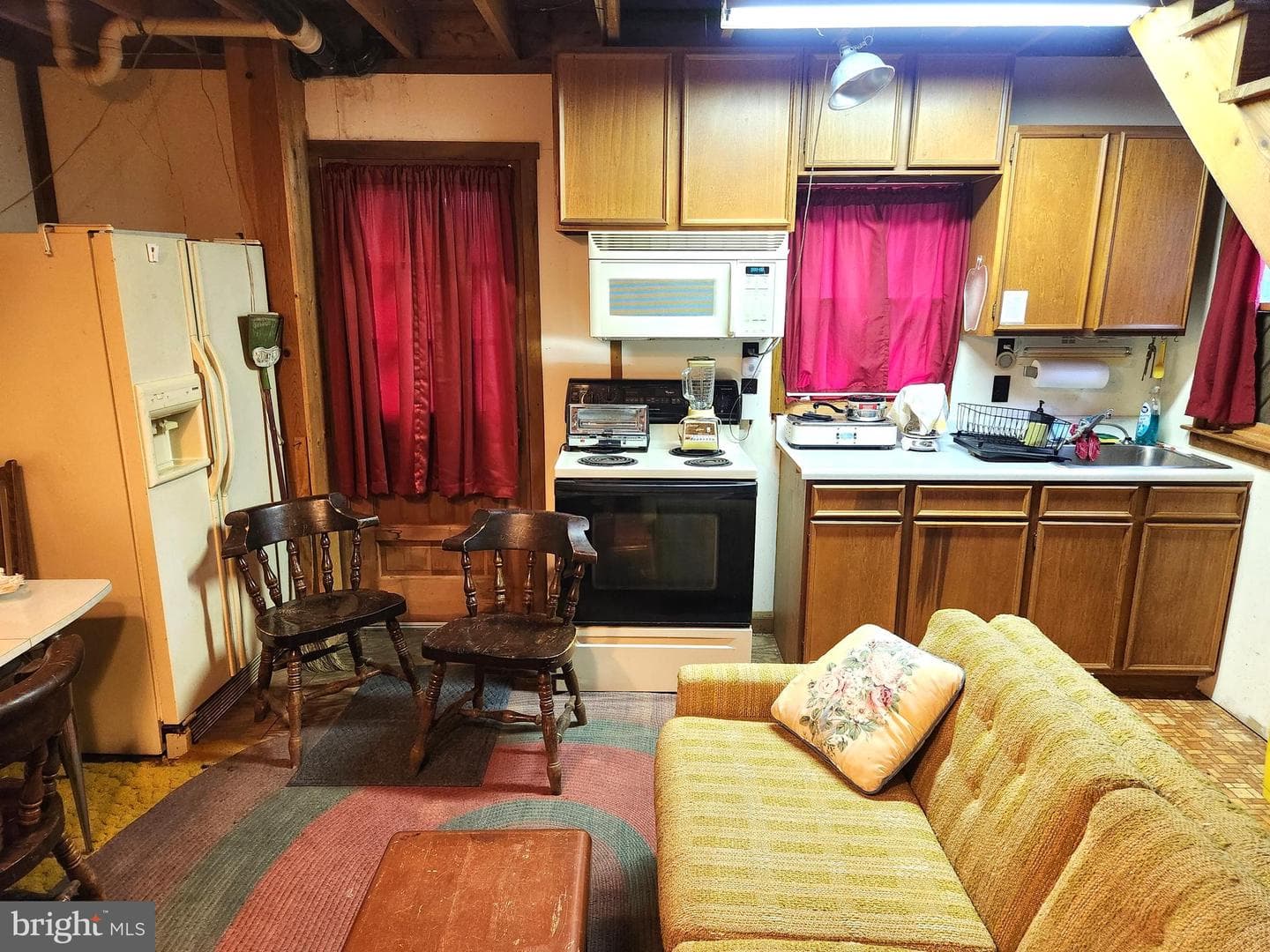 217 Lansing Road photo 7