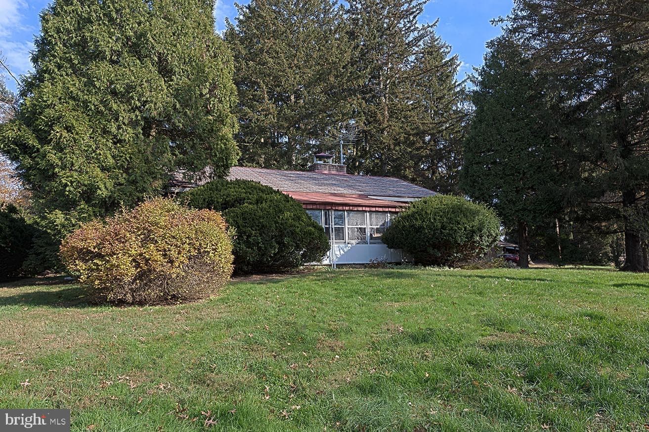3421 Eisenbrown Road photo 5