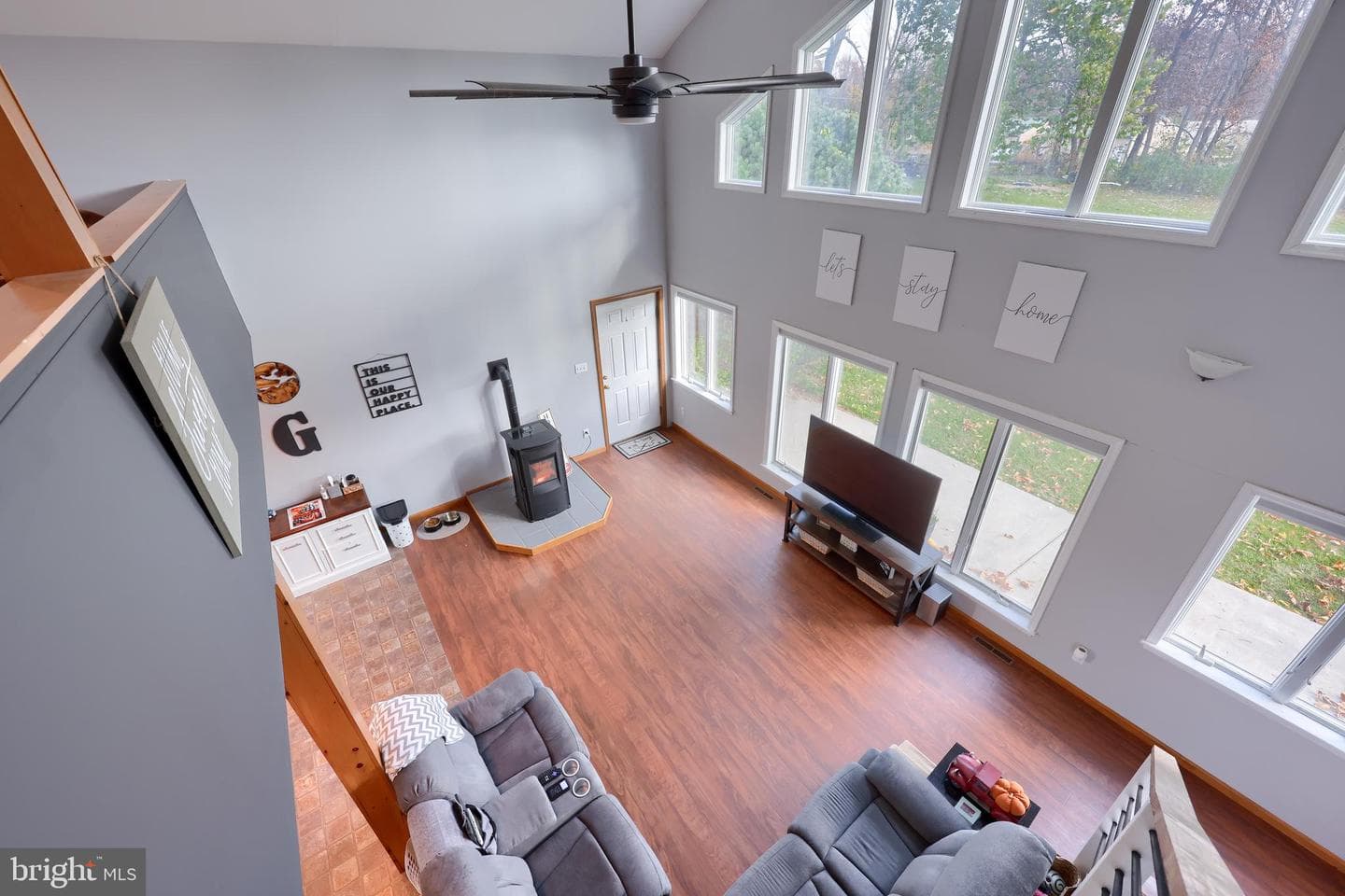 482 Tulley Drive photo 27