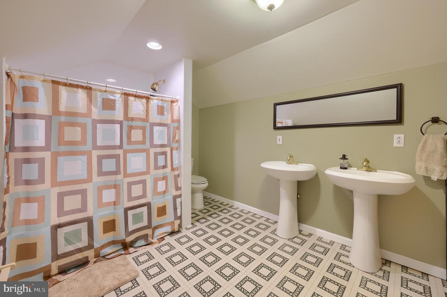 482 Tulley Drive photo 40