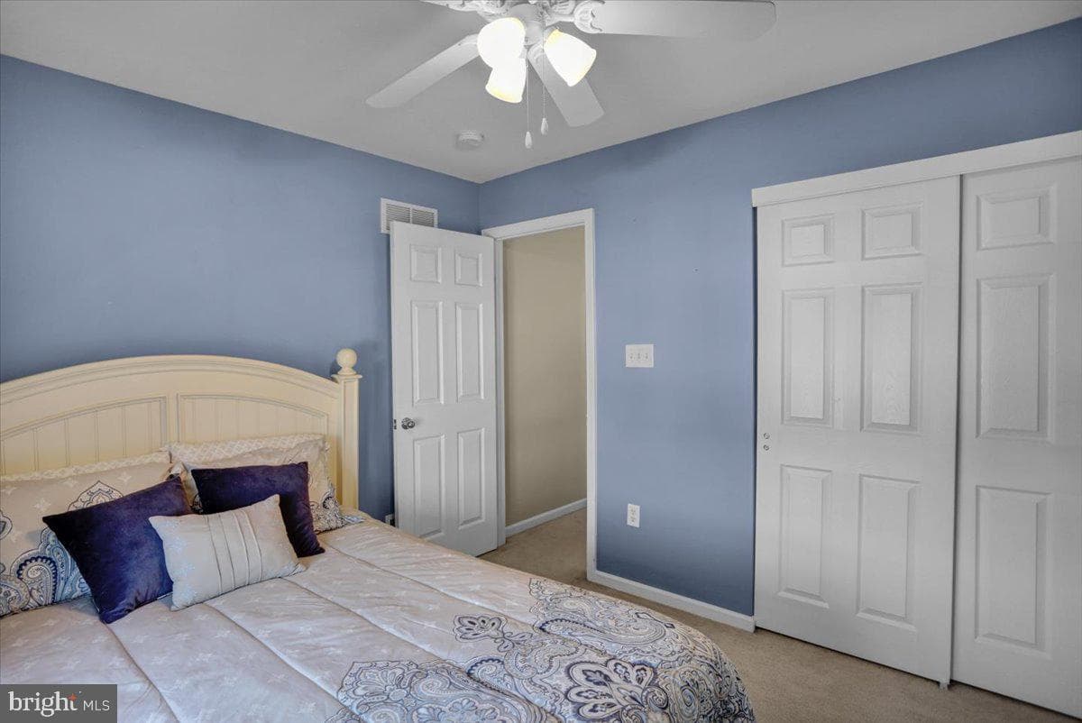 15 Pickwick Place photo 48