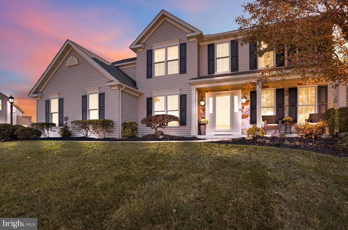 15 Pickwick Place photo 56