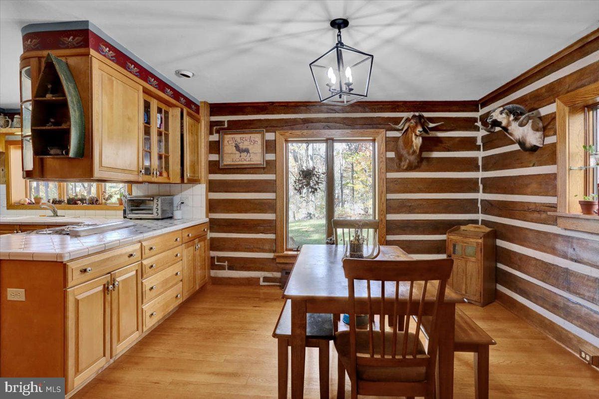 110 Poplar Road photo 6