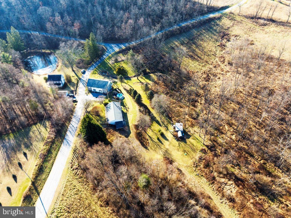165 Nursery Road photo 51