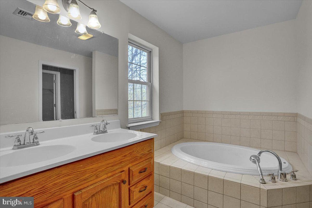 13 Whitetail Drive photo 44