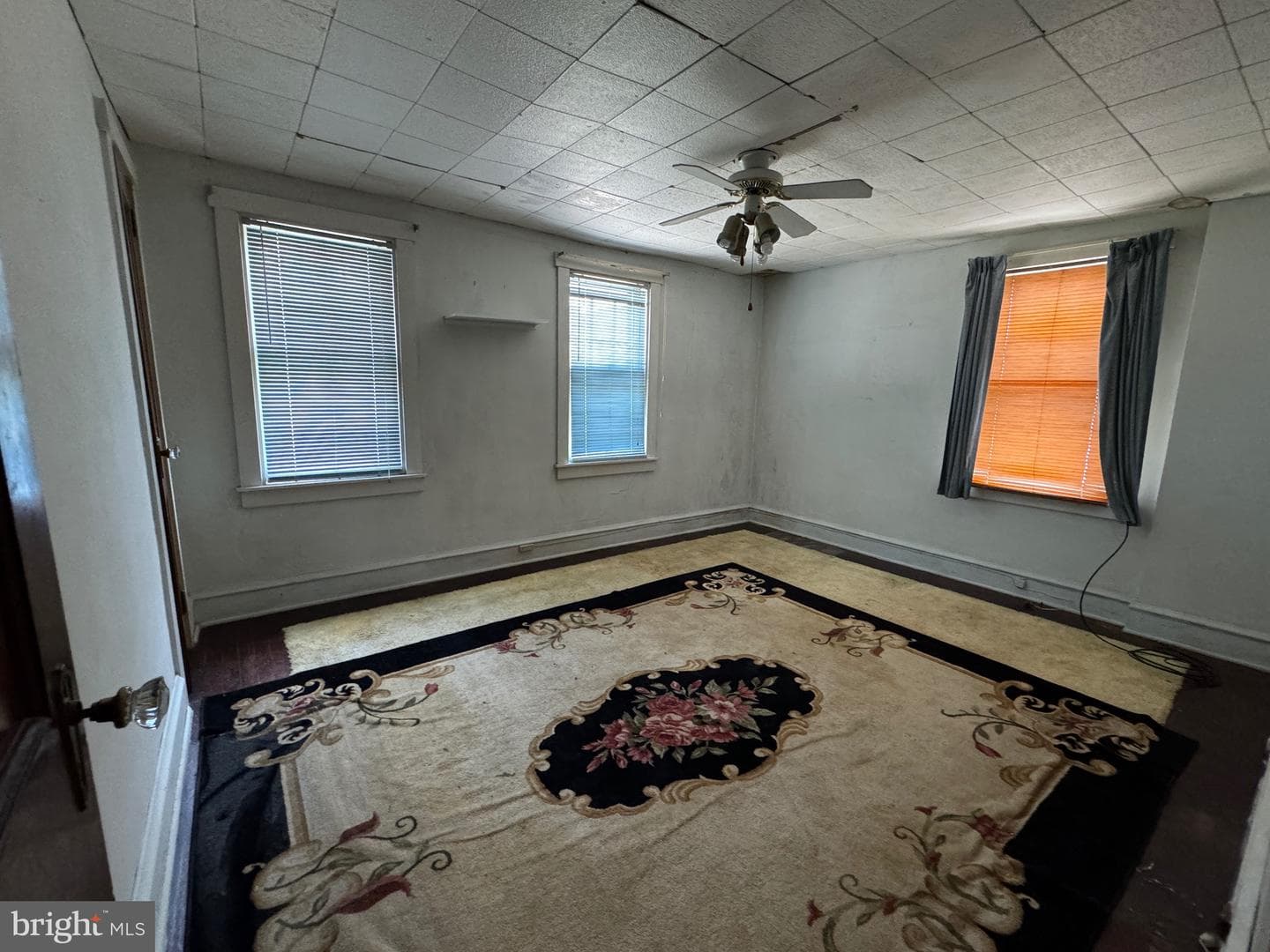 208 Midland Avenue photo 7